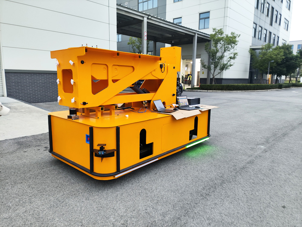 高速铁路隧道专用3D激光导航AGV成功交付